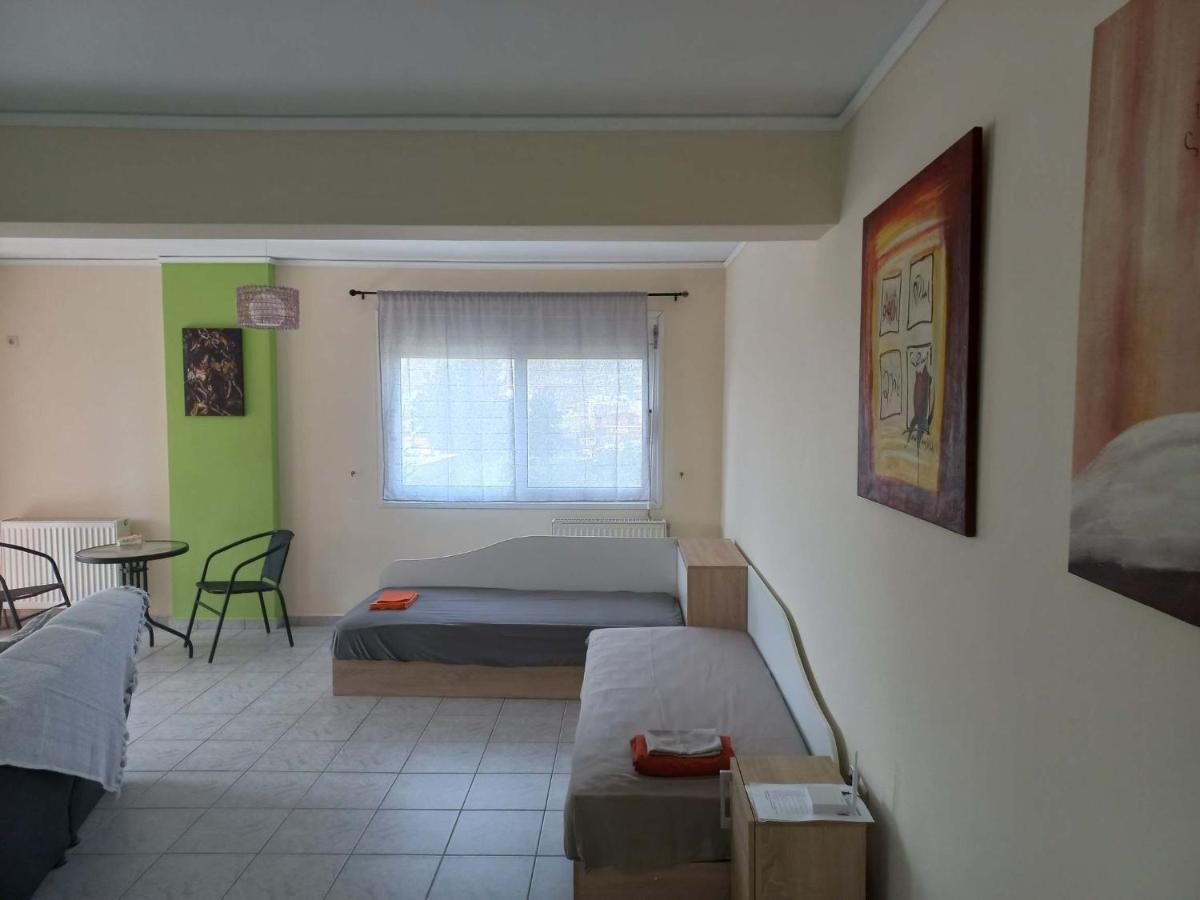 Treasure Star B&B Salamina Exterior photo